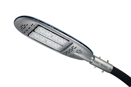 Lámpara de Calle LED Modular T4B-2, 60W, con 1 módulo, 5000K, M16B (28pcs), 3108, Type II Short (Vertical), Luxeon 5050, 100,000 horas de vida útil, 100-277Vac, incluye adaptador para brazo, IP68, Azul