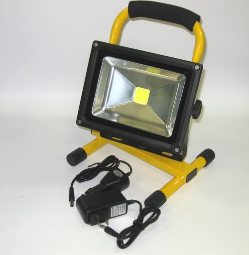 [IND-PR-01441] Reflector COB LED Recargable, 20W, 6000K Blanco Frío, 100-240Vac, IP65, 120 Grados