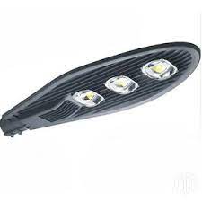 [IND-PR-00067] Lámpara de Calle LED Tipo COB con Fotocelda, 150W, 6000K Blanco Frío, 100-277Vac, Type I Short, 90x145 Grados
